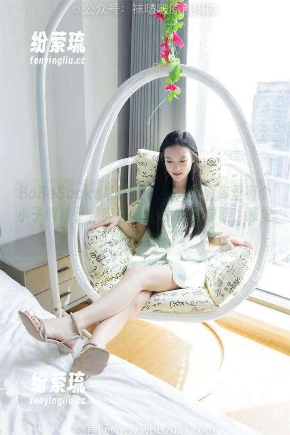 BoBoSocks袜啵啵-稚予 BoBoSocks袜啵啵 - 今天的图库里有个小子叫稚予,穿着最新的AJ篮球鞋,感觉可以飞起来了。