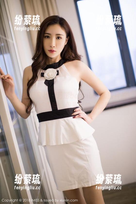 IMiss爱蜜社-若彤boomboom IMiss爱蜜社 - 若彤boomboom的自拍没让壁纸露脸,但周围的人却删了