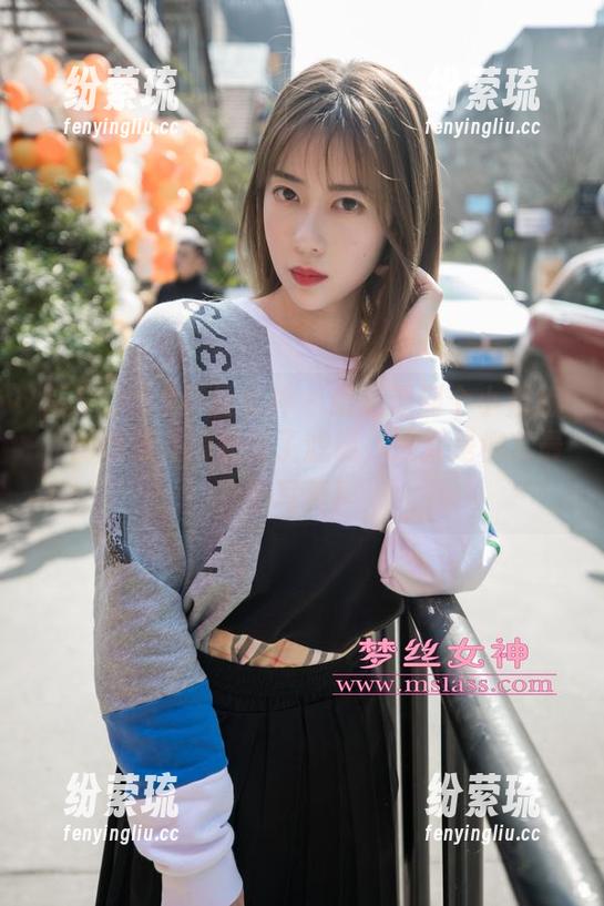 MSLASS梦丝女神-柳儿 MSLASS梦丝女神 - 最近遇到个小姐姐,侧颜漂亮得像打了滤镜,这就是柳儿最新写真!
