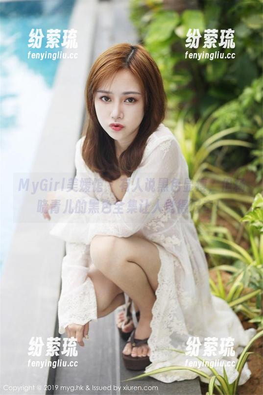 MyGirl美媛馆 - 有人说黑色显瘦，但杨晓青儿的黑色全集让人觉得好奇！