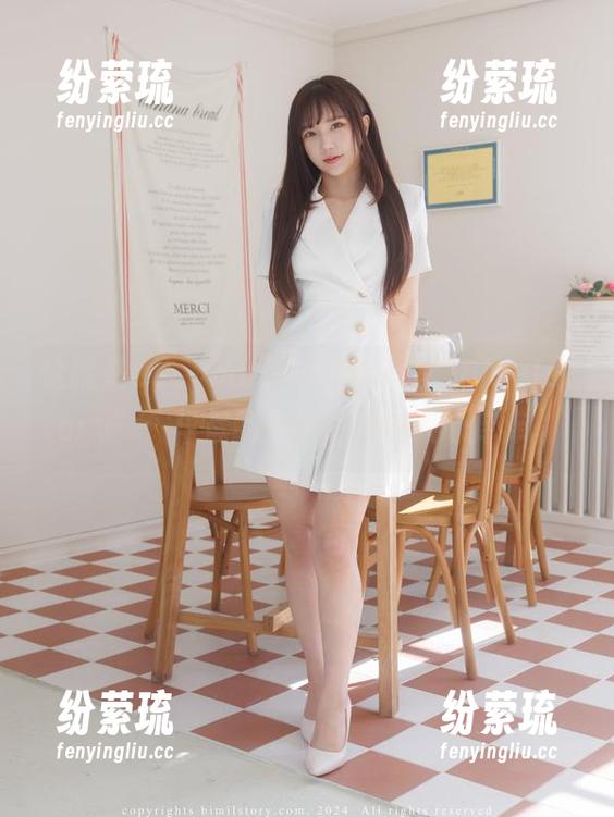 这就是Seoyool(서율)的图集“Bimilstory”：早晨的美好总是让人心痒痒。