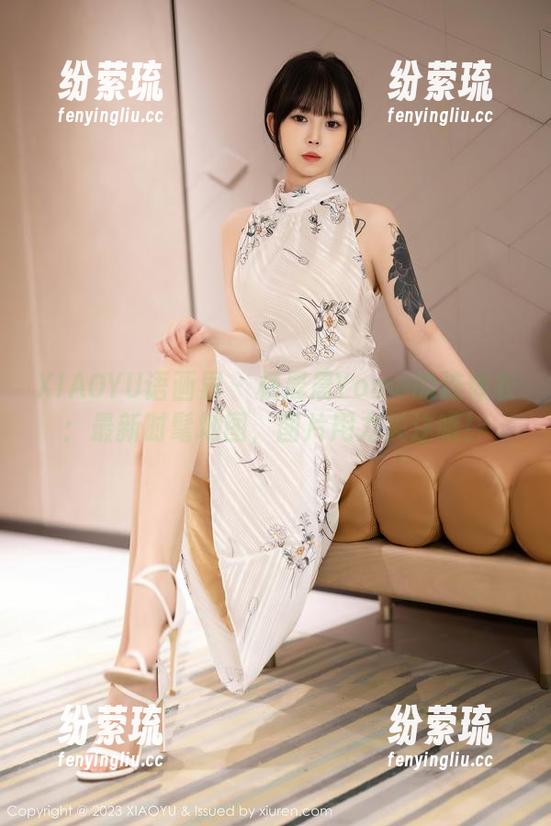 XIAOYU语画界-杨晨晨Yome XIAOYU语画界 - 杨晨晨Yome的连体衣:最新时髦地图,图片用力关注哦!