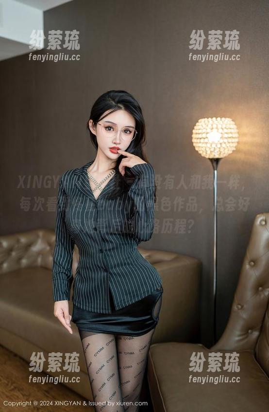 XINGYAN星颜社-佟蔓baby XINGYAN星颜社 - 有没有人和我一样,每次看到佟蔓baby的黑色作品,总会好奇她背后的心路历程?