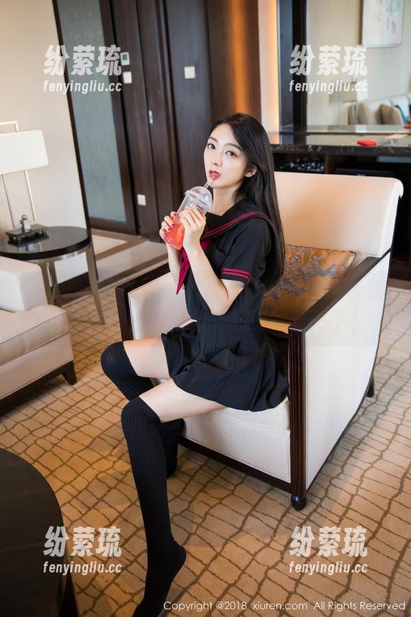 Xiuren秀人网-婠婠么 Xiuren秀人网 - 谁说死库水不能免费拿?婠婠么在这里用果冻腿来验证一下!