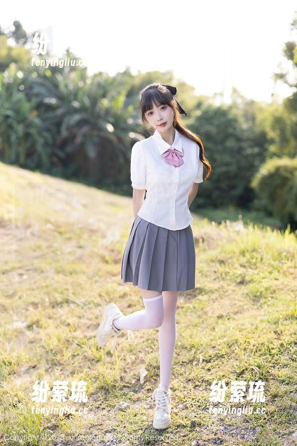Xiuren秀人网-杨晨晨 Xiuren秀人网 - 图片看多了,下载杨晨晨的纯白能不能拯救我眼里的“色彩过敏”?