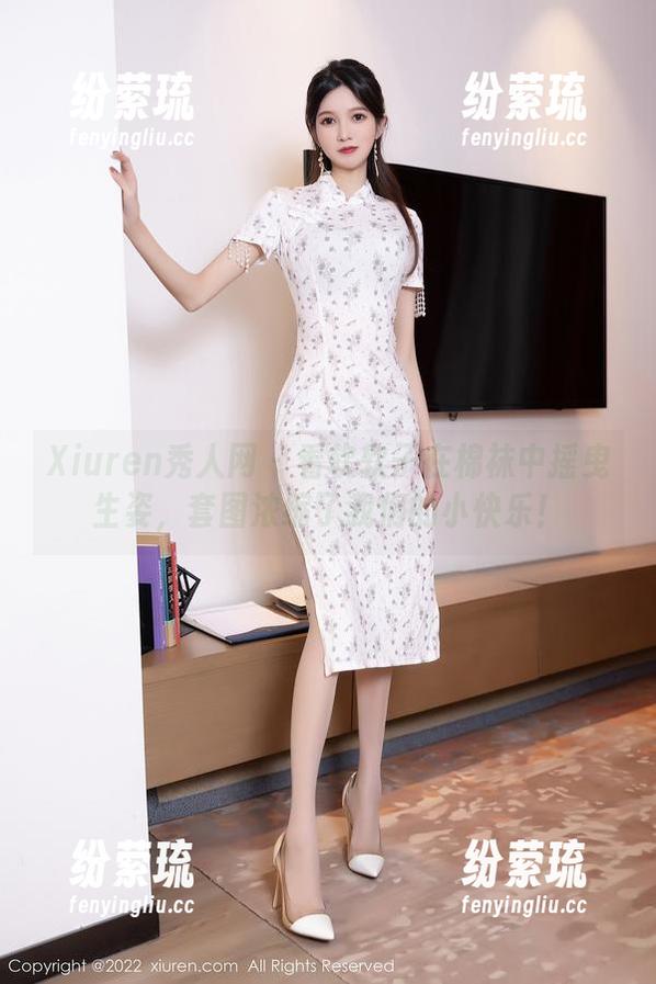 Xiuren秀人网-软软子 Xiuren秀人网 - 看软软子在棉袜中摇曳生姿,套图浓缩了我们的小快乐!