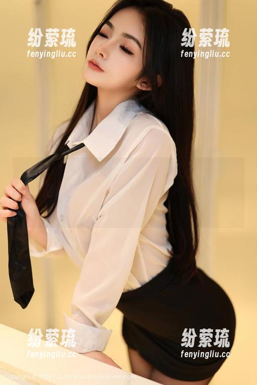 YouMi尤蜜荟-黄歆苑 YouMi尤蜜荟 - 在这个图库里,谁说女仆不能是偶像?黄歆苑练了不少“服务技巧”!
