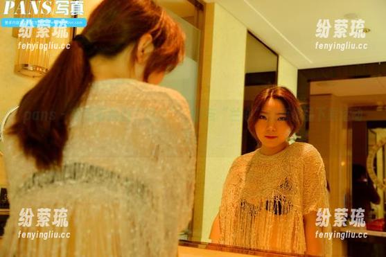 pans - 零距离接触“黑丝”，参与“兰心”的新作品下载活动了！