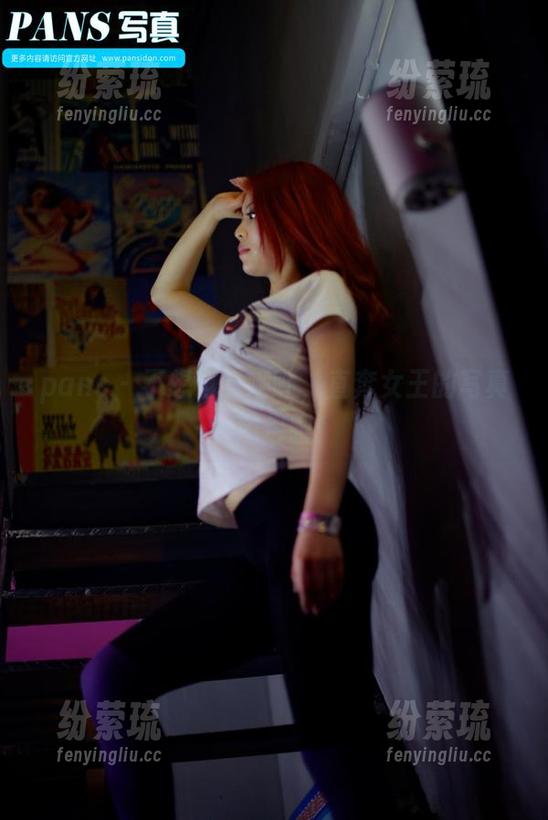 pans-咖喱 pans - 不想再煮咖喱,直奔女王的写真和图包吧!