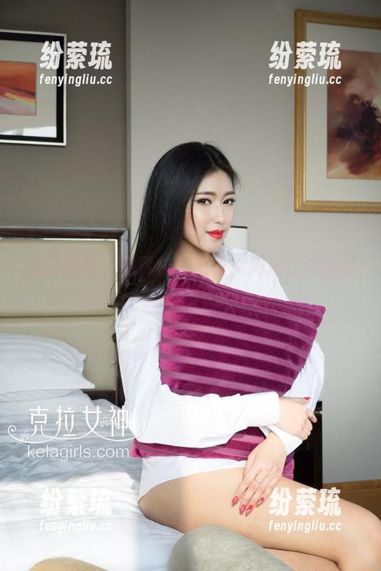 克拉女神 - 免费校服写真，周迪在这里等你来pick