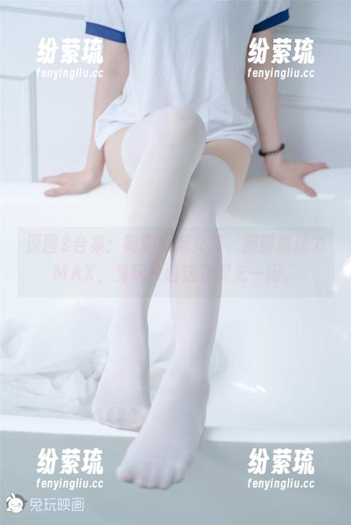 兔玩映画 原图&合集:制服可爱女孩,腿部展现力MAX,兔玩映画这次灵光一闪。