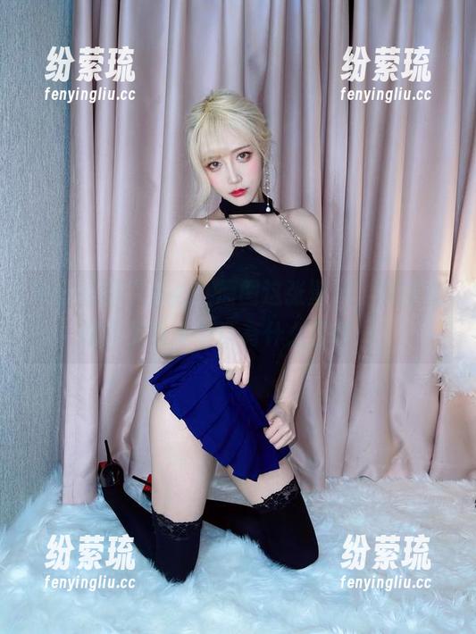 啾小妍 啾小妍的“甜心”原图这张壁纸,几乎让我忘了现实中还有什么工作……