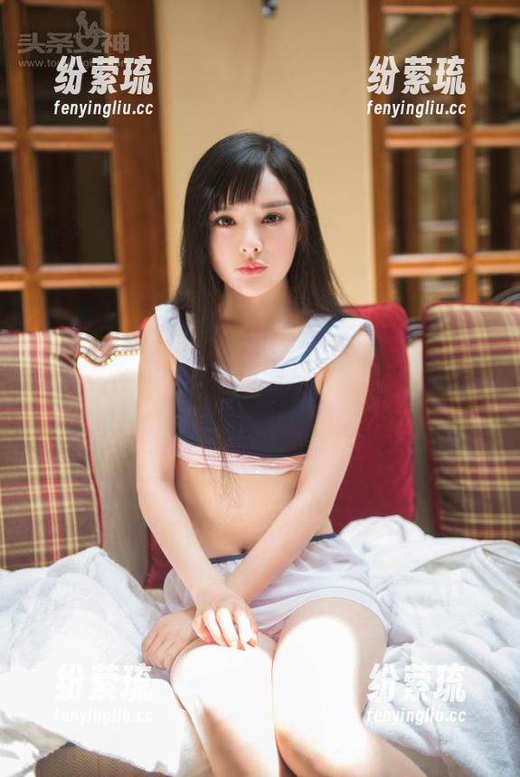 头条女神 - 谁说女孩图包只能是粉嫩的？周予然的全套来点新花样！