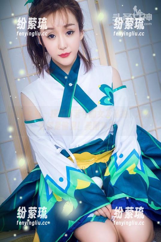 头条女神 - 探班秦若兮的女友私拍：怎么看都是偏见！美图真相！