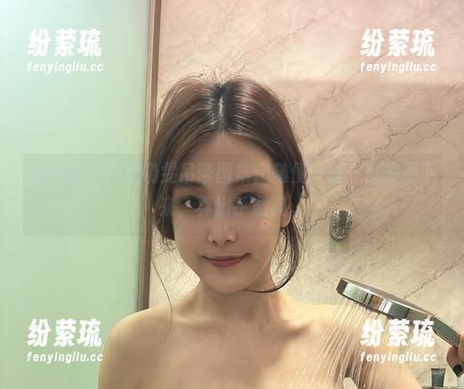 微密圈 - 分享奶雯吊带图集：随便一瞥，就停不下来，真出乎意料。