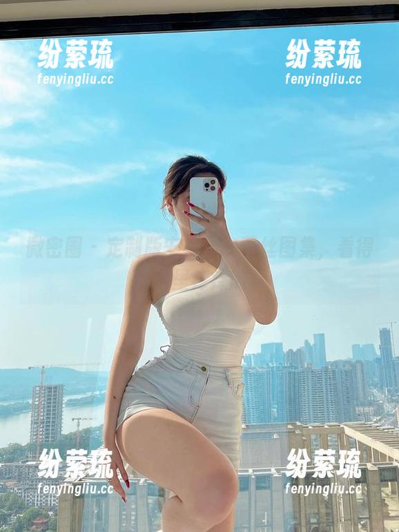 微密圈 - 定制版安妮yoo蕾丝图集，看得我心里痒痒的…
