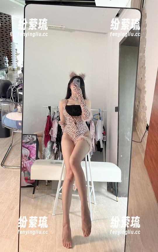 小玉吃果冻 微密圈 - 小玉吃果冻是学姐的化身!原图控大概都得爱,资源火速上线,快来围观!