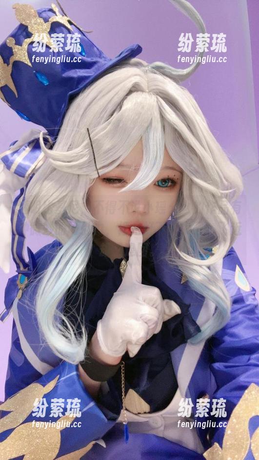 小瑶幺幺 透明比基尼,不得不说小瑶幺幺的作品有种微妙的吸引力,像是灯下的虫子,飞近却又退回。