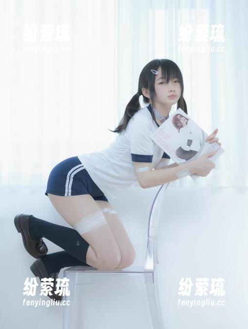 少女秩序-小鱼 少女秩序 - 这就是小鱼的私拍:在死库水里游来游去