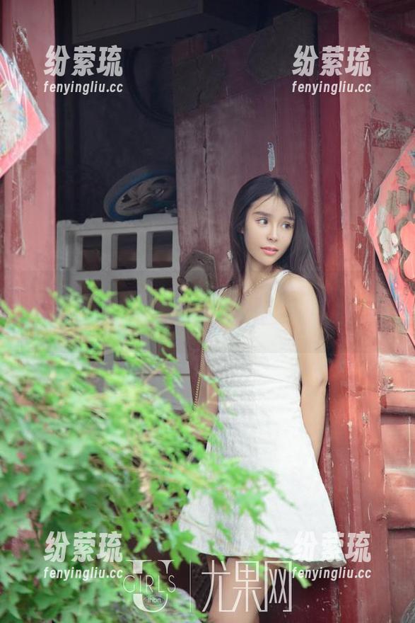 尤果网-李易童 尤果网 - 李易童的写真系列,今天只讨论美足,其他的先放一边。