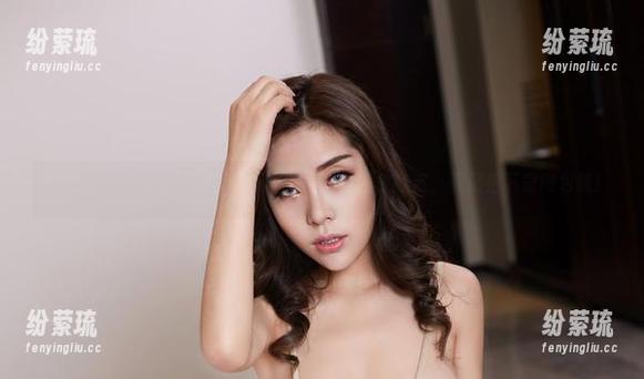 尤物馆 - Kely香香的旗袍福利，不要只顾着欣赏，要记得下载图包哦！