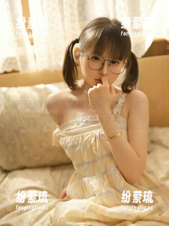 幼水铃衣 福利图集重点在哪儿?去“幼水铃衣”的“剧情”里找找乐子吧。