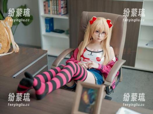 幼水铃衣 别害羞,免费欣赏幼水铃衣的Miku,图片随便来一张!