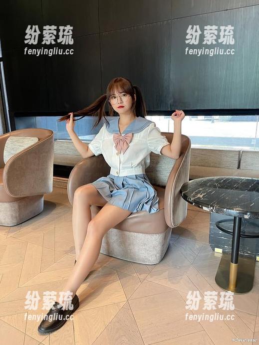 张思允nice 微密圈 - 张思允nice的吊带黑丝:看我怎么拯救无聊的周末吧!