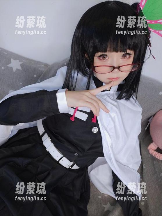 摇摇乐yoyo 摇摇乐yoyo精选兔女郎:这个系列没让羊毛出在羊身上,倒是看到不少别致的想象。