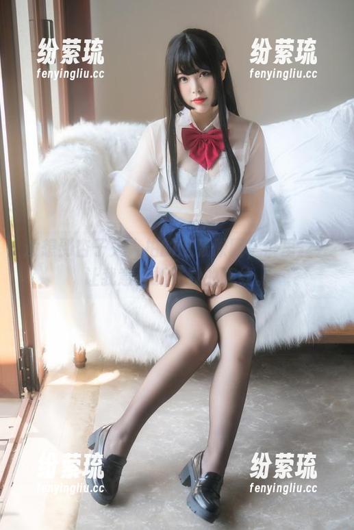 杏子夫人 没想到杏子夫人拍的这张原图,裤里丝会让我意外抓住我的视线。