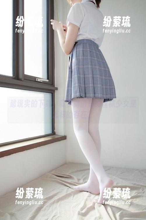 森萝财团 超现实的下载:森萝财团里的丝袜少女是怎样的存在?