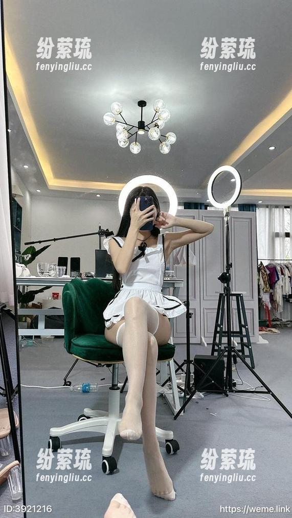 汤圆可甜了 微密圈 - 校园写真精选,汤圆可甜了让我们明白,青春就是要自我表达再可爱一次。