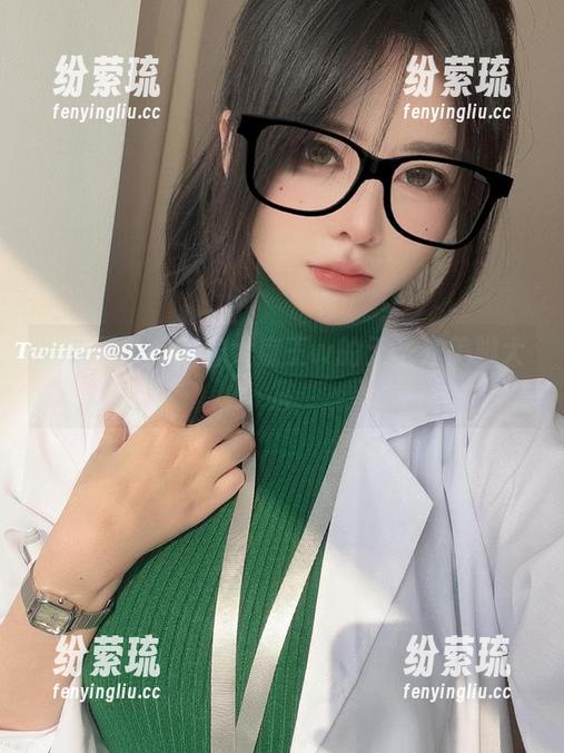 美图回放：眼酱大魔王w的无圣光美脚大赏