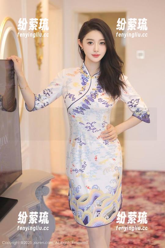 秀人网 - 夏诗诗Sally的新刊图集《温柔》，就跟追剧一样让人忍不住想点开。