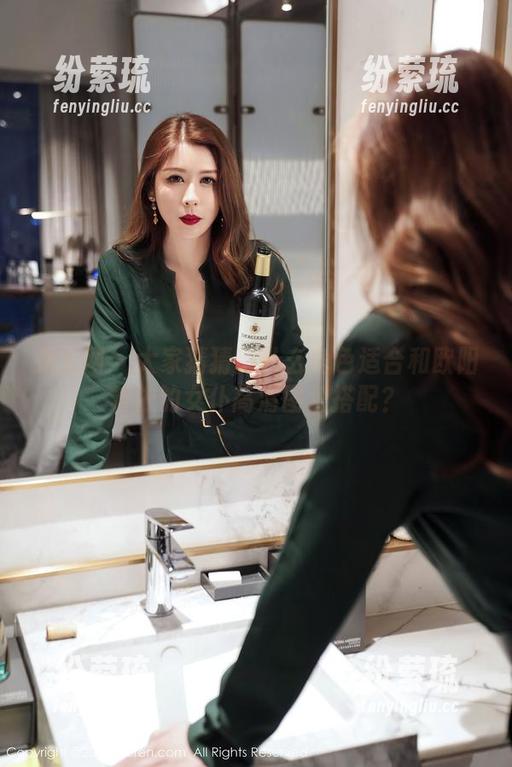 秀人网-欧阳若依 秀人网 - 大家猜猜!什么角色适合和欧阳若依的女仆高清图包搭配?