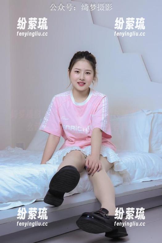 绮梦摄影 - 总有人问：章章的长腿怎么这么迷人？快来作品集中找答案！