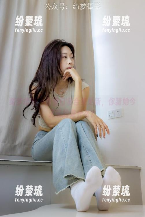 绮梦摄影-莹莹 绮梦摄影 - 莹莹日常合集更新,你猜她今天玩的是什么?