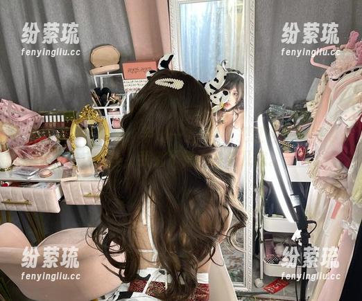在线小红帽合集：芊川一笑MNK把红色陷阱拍得这么美，我都不得不多看几遍。