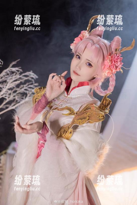 图片又来了，花兮_honoka的兔女郎系列，我可以下载多少张？