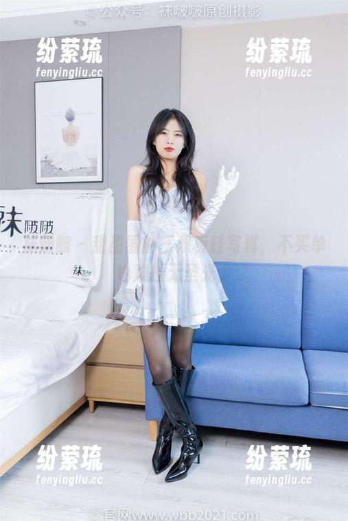 袜啵啵-甜甜圈 袜啵啵 - 甜甜圈的三双板鞋写真,不买单也难挡无圣光。