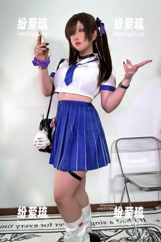 贝贝琪Becky 贝贝琪Becky白色毛衣,化身角色的资源小宇宙